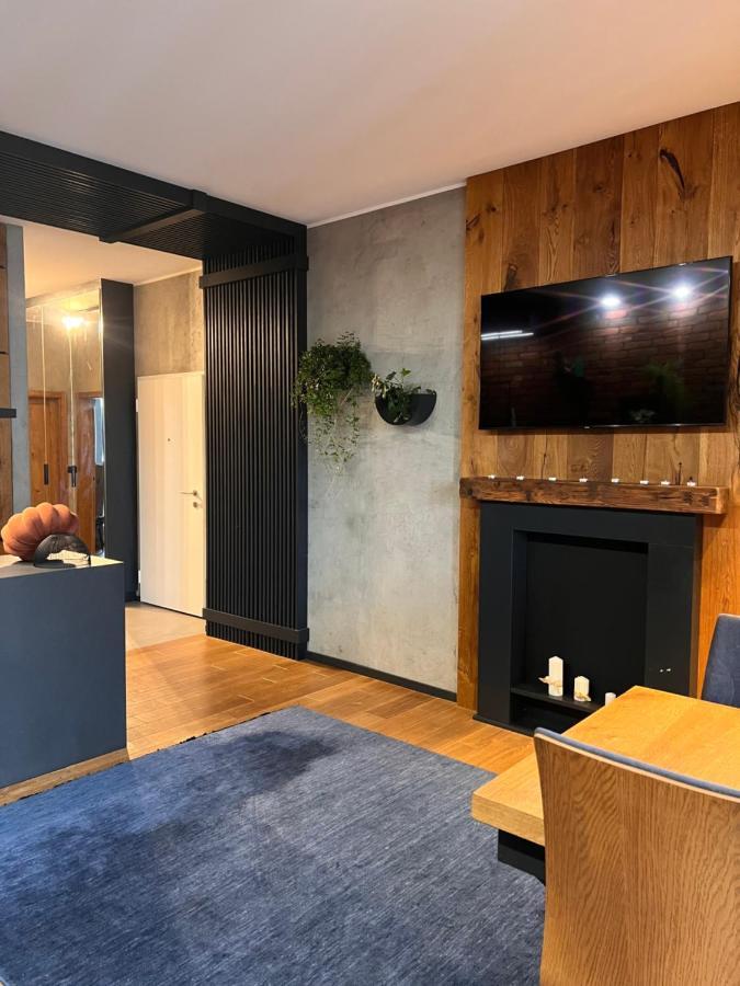 Lake Park Apartament With Free Parking Airport Netflix Apartment Warsaw Exterior photo