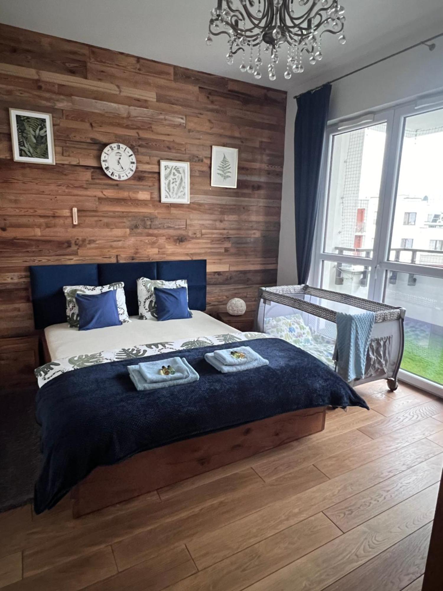 Lake Park Apartament With Free Parking Airport Netflix Apartment Warsaw Exterior photo