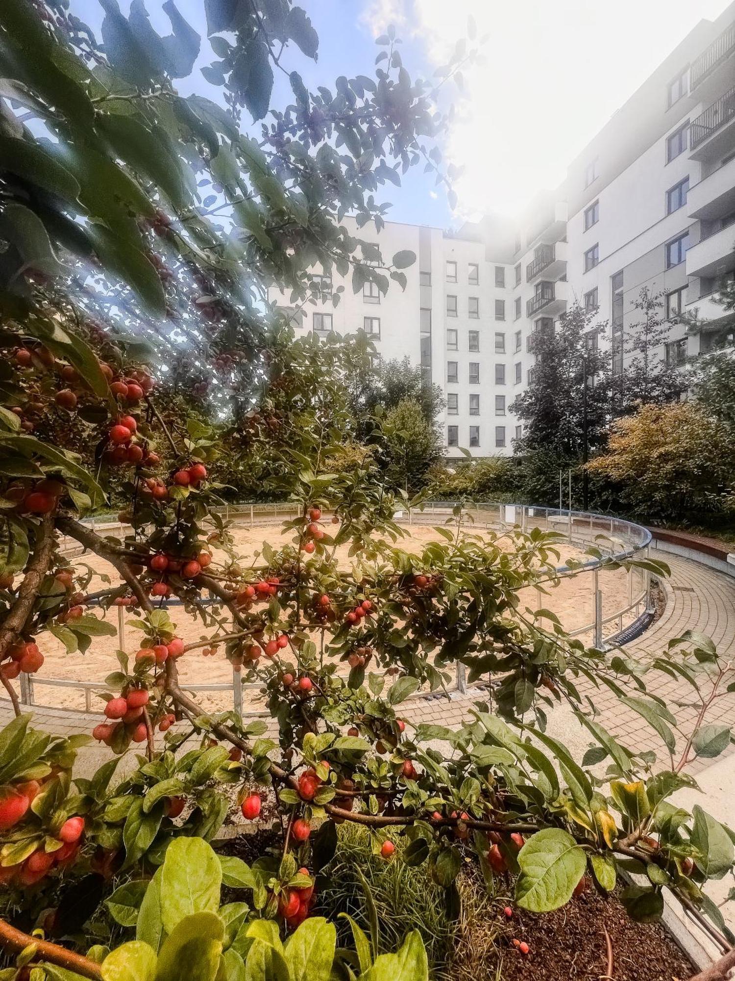 Lake Park Apartament With Free Parking Airport Netflix Apartment Warsaw Exterior photo